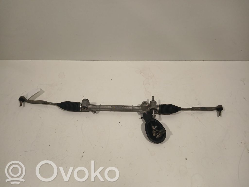 Toyota Yaris Vairo kolonėlė 