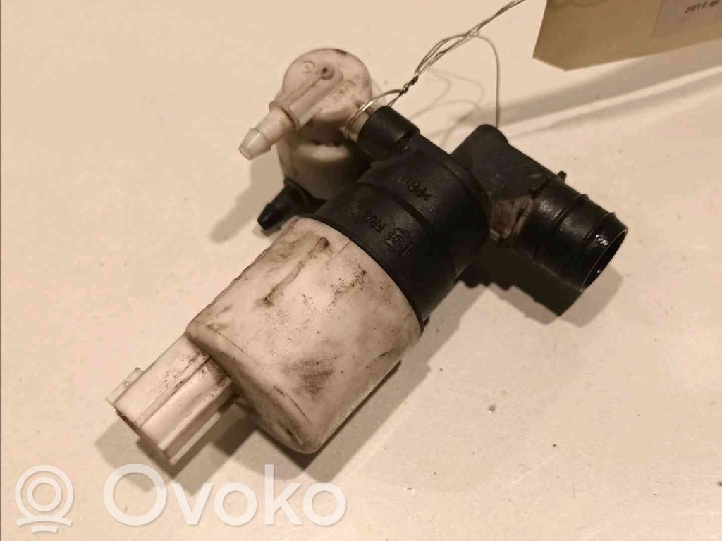 Ford C-MAX II Windscreen/windshield washer pump 