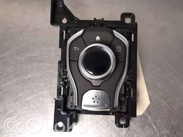 Renault Talisman Head unit multimedia control 