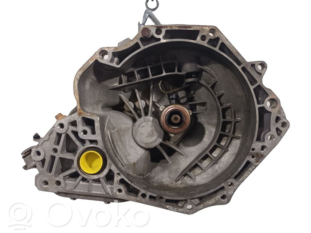 Opel Corsa E Cutie viteze manuală cu 5 trepte 