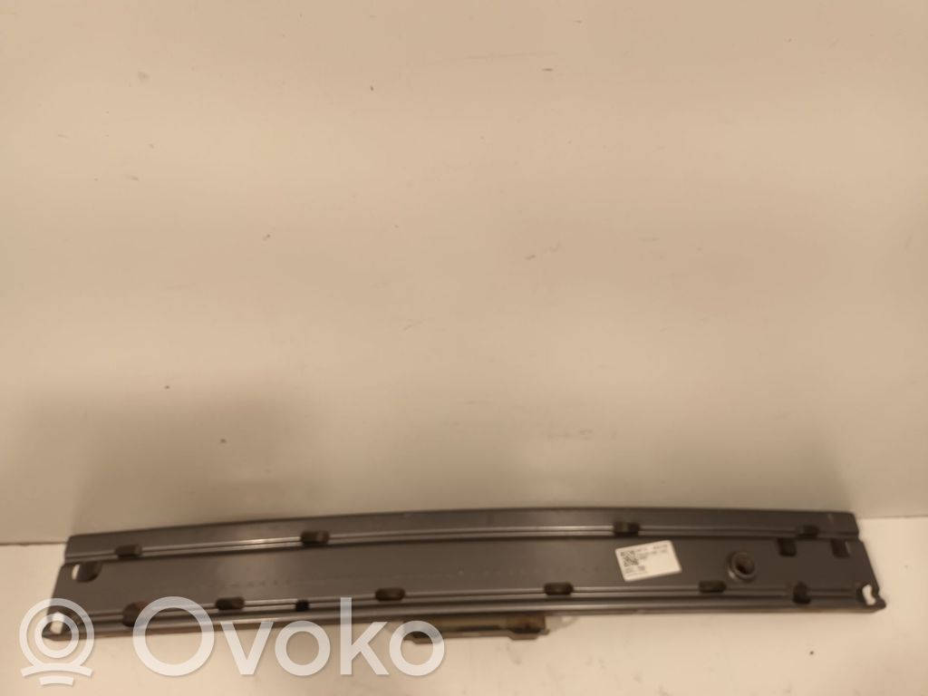 Nissan Note (E12) Front bumper support beam 