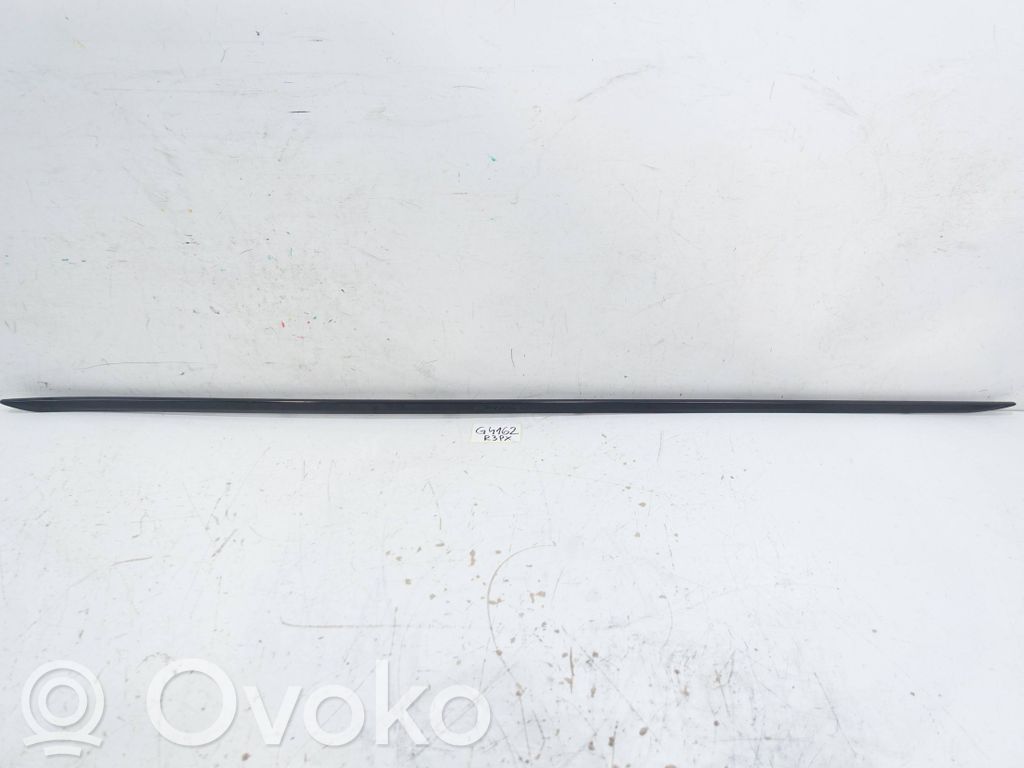 Moldura lateral zona de pies   87762J7PA0