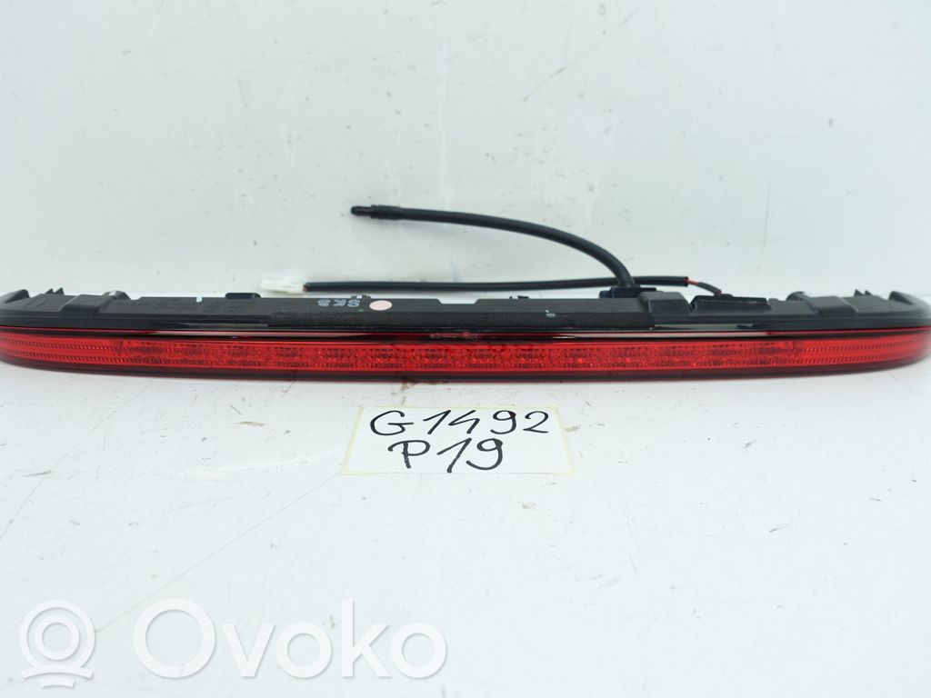 Dritte Bremsleuchte   92700,92700J7300