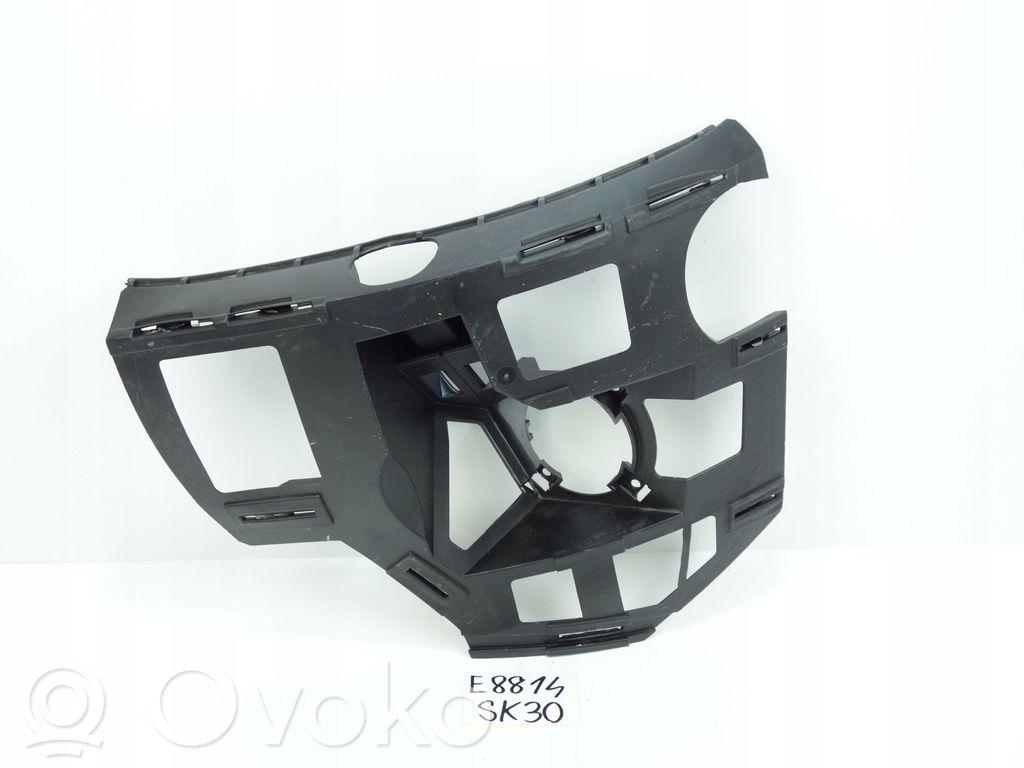 Front bumper mounting bracket   7016053,7016053