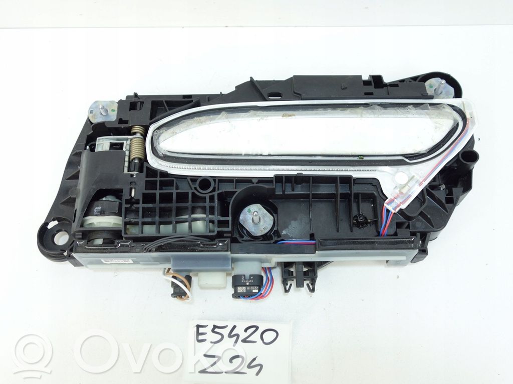 Manecilla externa puerta delantera   A0997609103