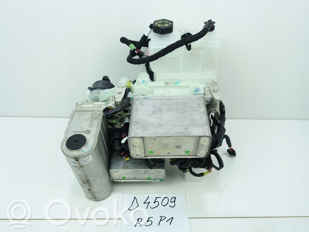 Tesla Model S Water pump 