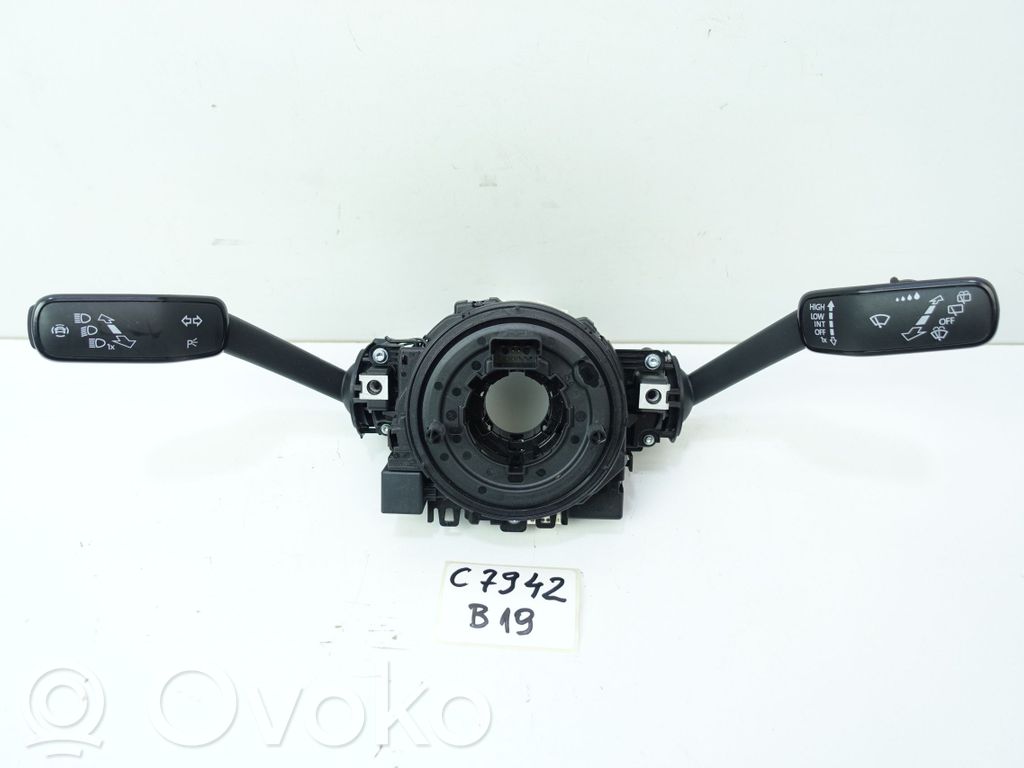 Volkswagen Taigo Interruptor/palanca de limpiador de luz de giro 