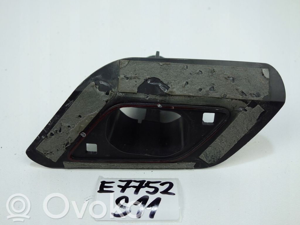 Volkswagen Caddy Scheinwerfer Waschdüsen Halter 