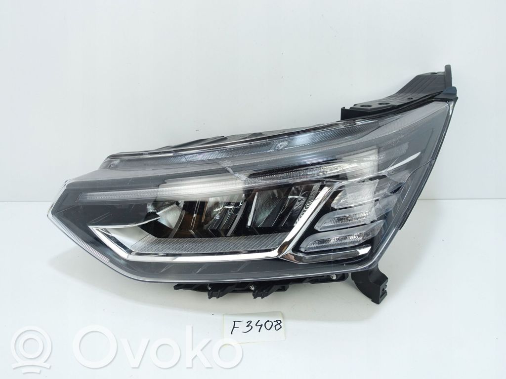 Headlights/headlamps set   8310137201