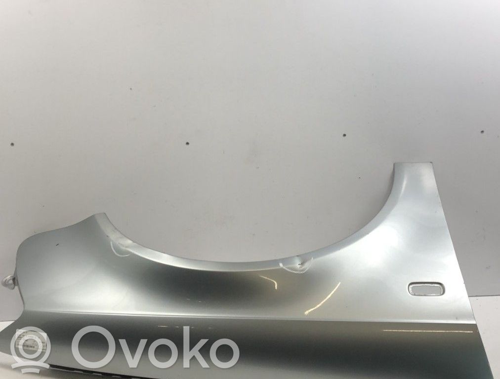 Audi A4 S4 B7 8E 8H Sparnas 