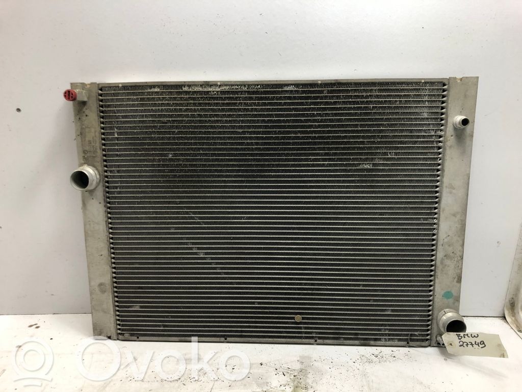 BMW 5 E60 E61 Coolant radiator 