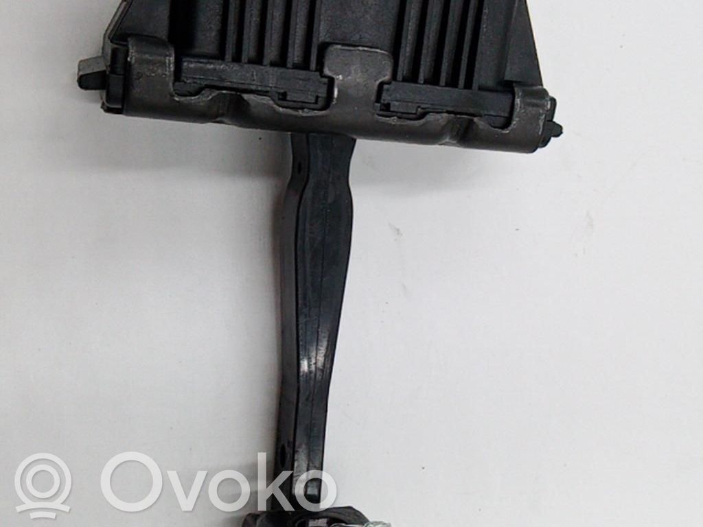 BMW X1 E84 Etuoven pidätin 