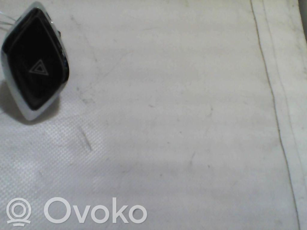 Citroen C3 Hazard light switch 