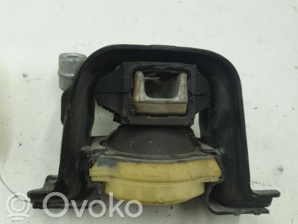 Citroen C3 Engine mount bracket 