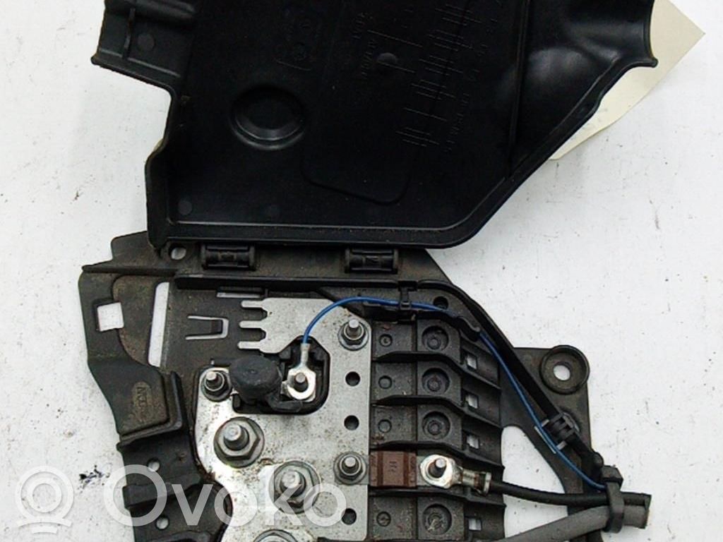 Citroen C3 Picasso Sicherungskasten 