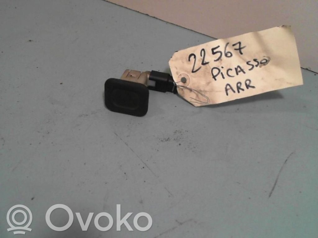Citroen C4 Grand Picasso Tailgate opening switch 