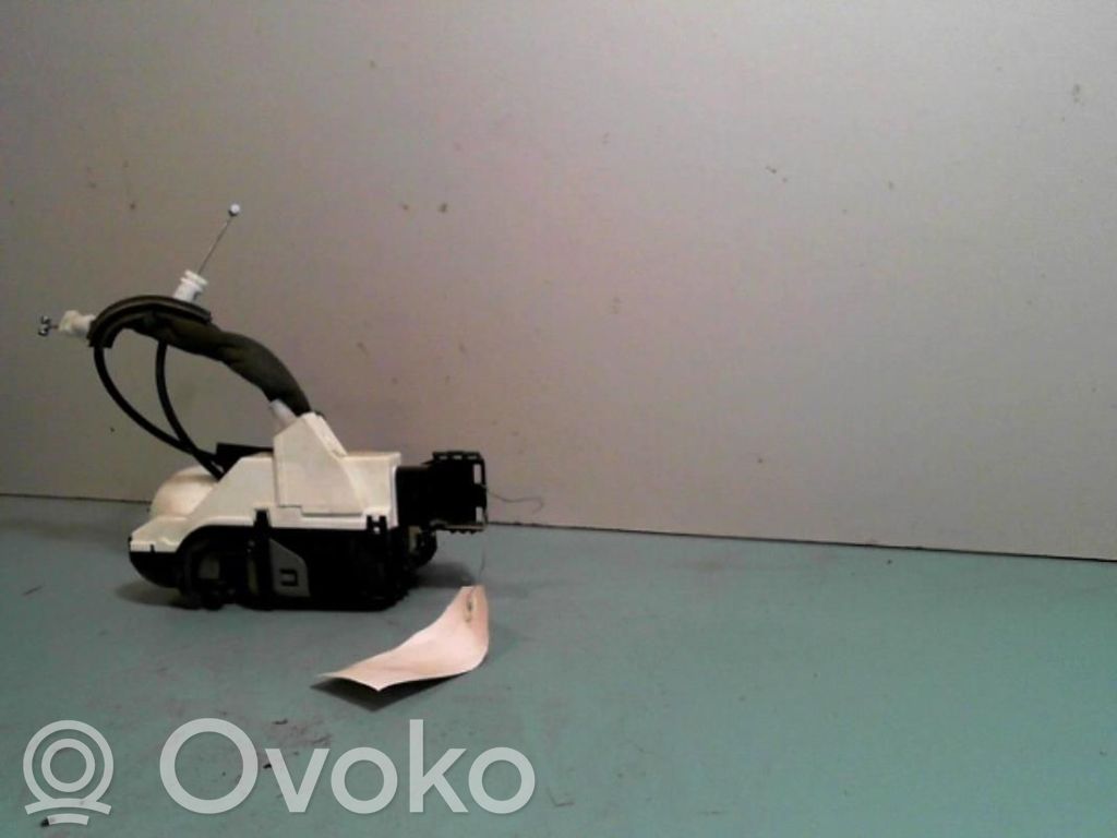 Citroen C5 Priekšpusē slēdzene 