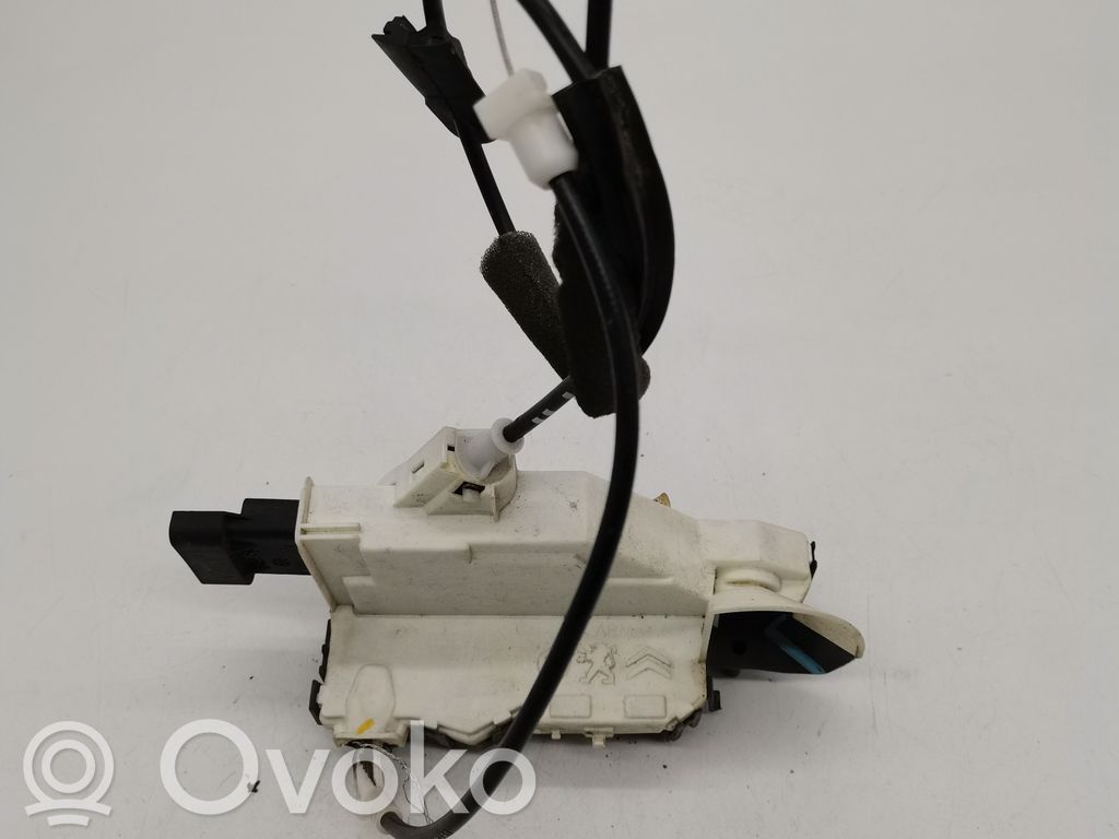 Citroen C5 Front door lock 