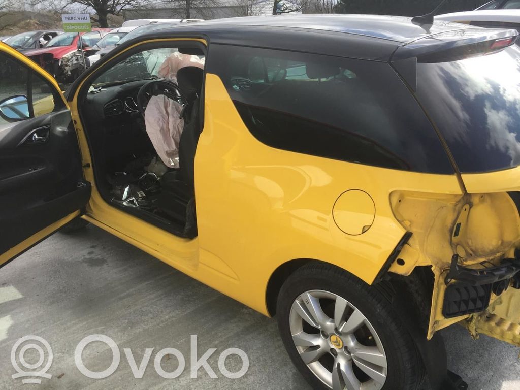 Citroen DS3 Panel lateral trasero 