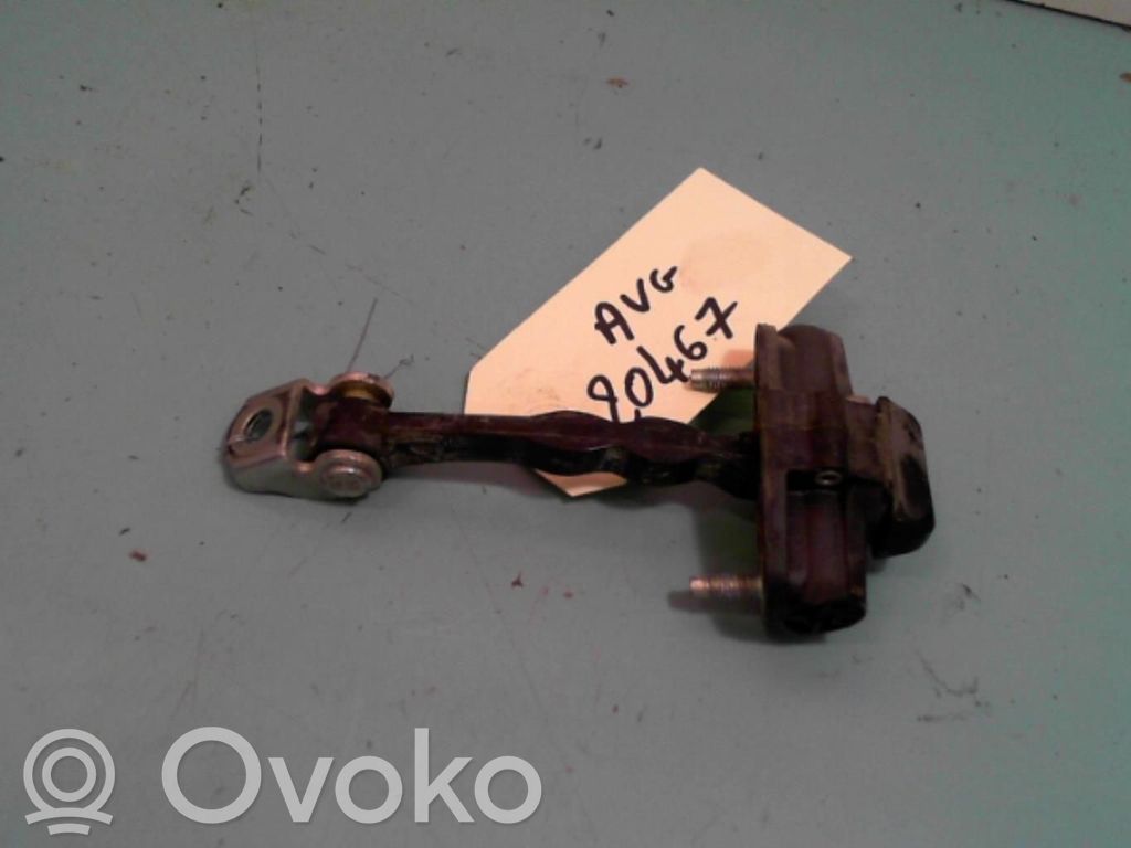 Citroen Nemo Etuoven pidätin 