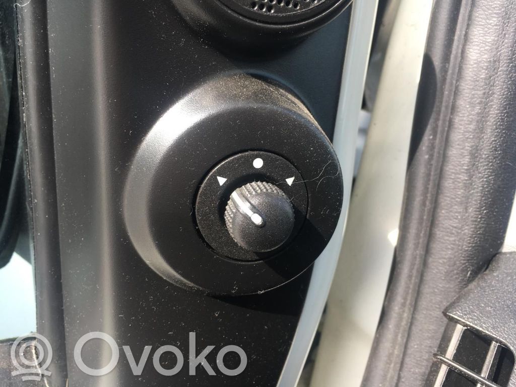 Citroen Nemo Wing mirror switch 