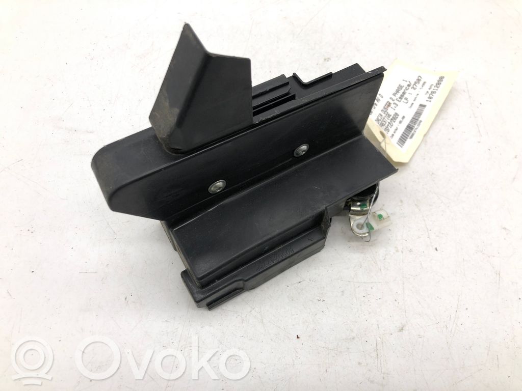 Dacia Duster II Etuoven lukko 