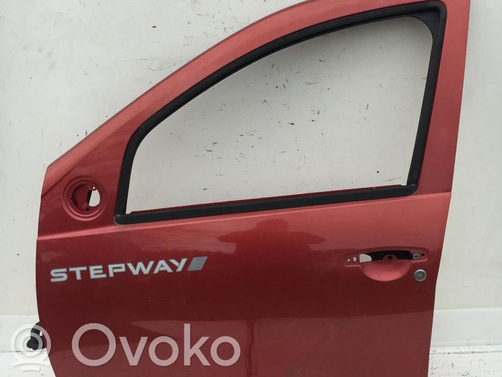 Dacia Sandero Priekinės durys 