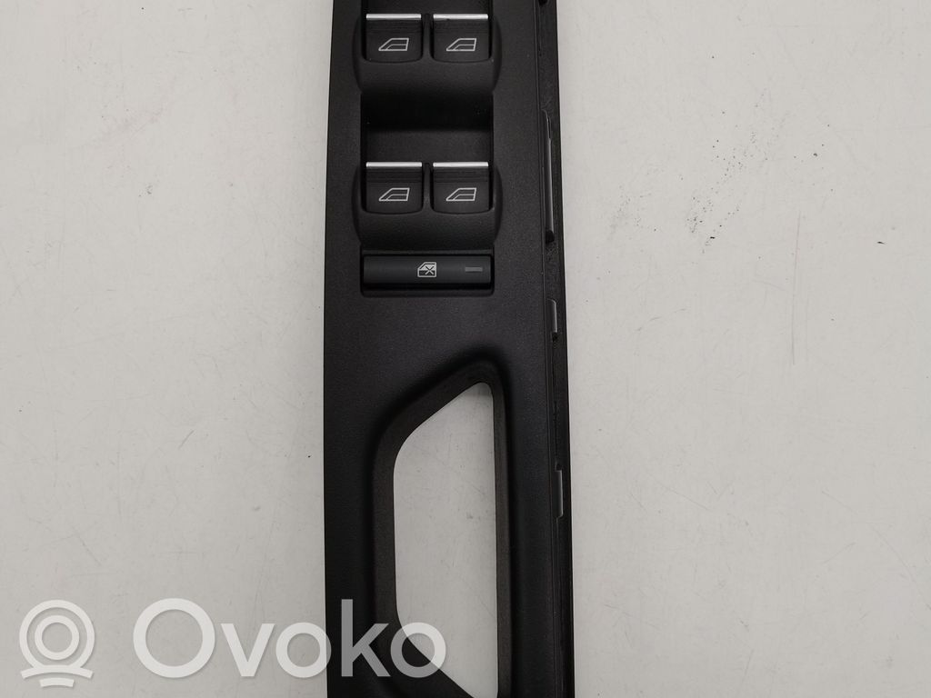 Electric window control switch   10138823