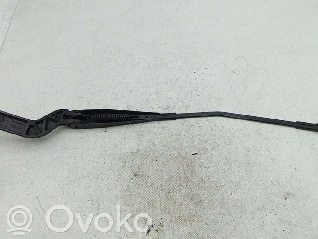 Ford C-MAX I Wischerarm vorne 