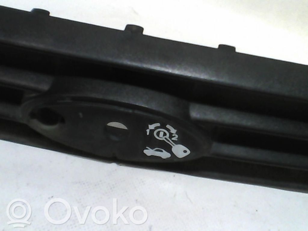 Ford Focus Front grill 