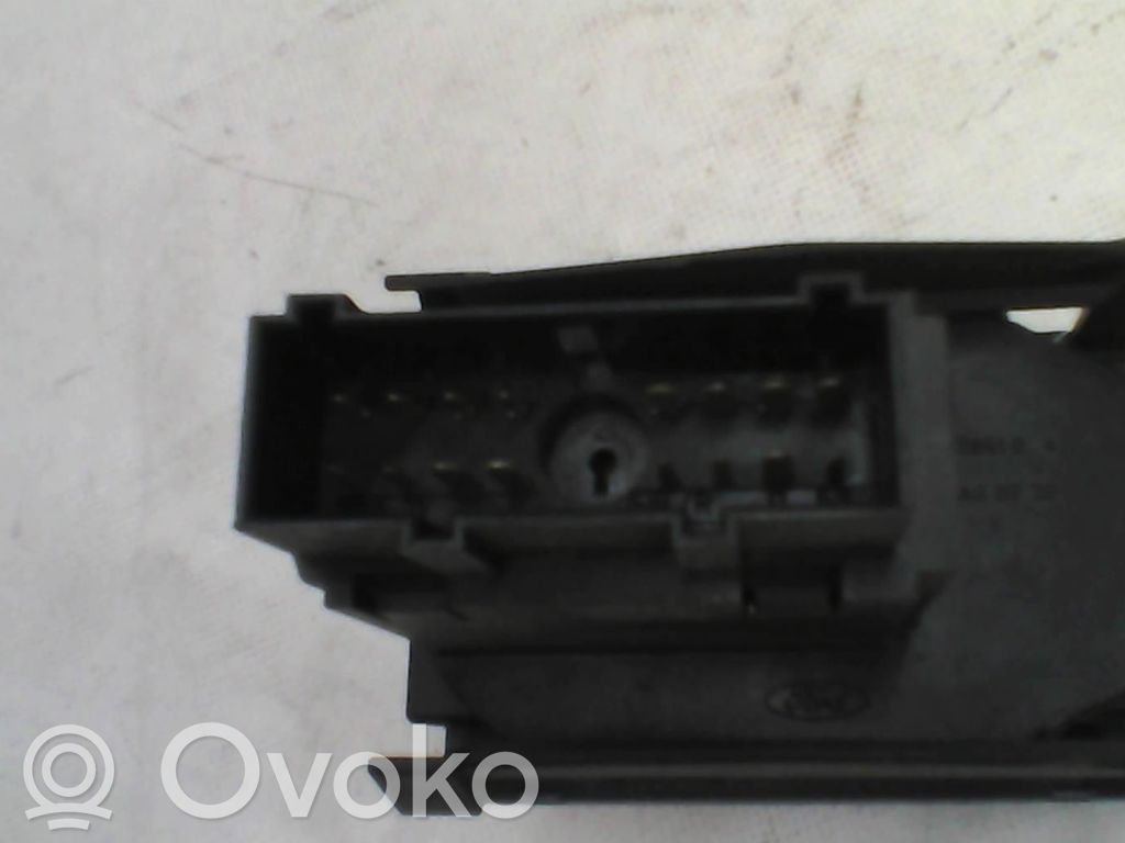 Light switch