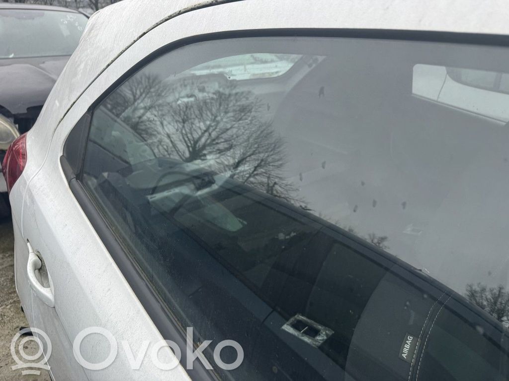 Ford Ka Luna de la puerta trasera 