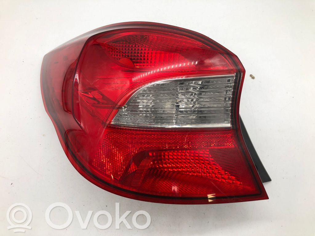 Ford Ka Aizmugurējais lukturis virsbūvē 