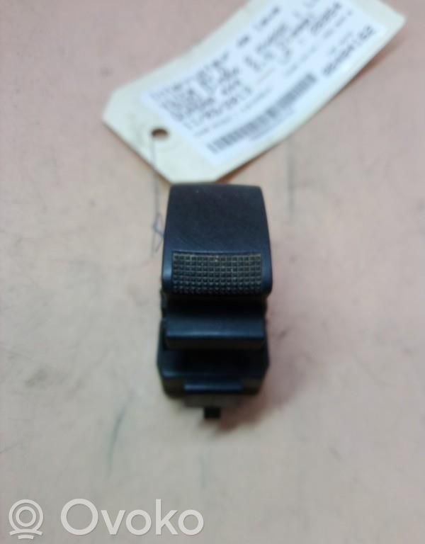 Isuzu D-Max Electric window control switch 