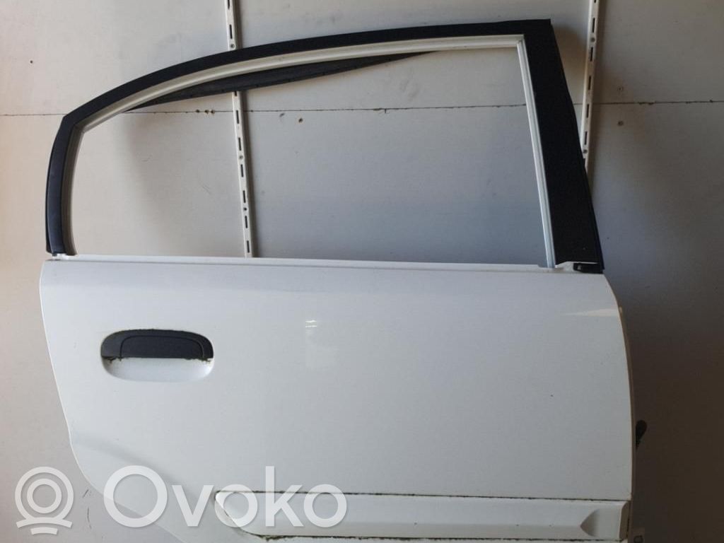 Puerta trasera   770041G220
