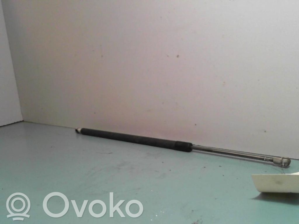 Nissan Note (E11) Tailgate/trunk strut/damper 