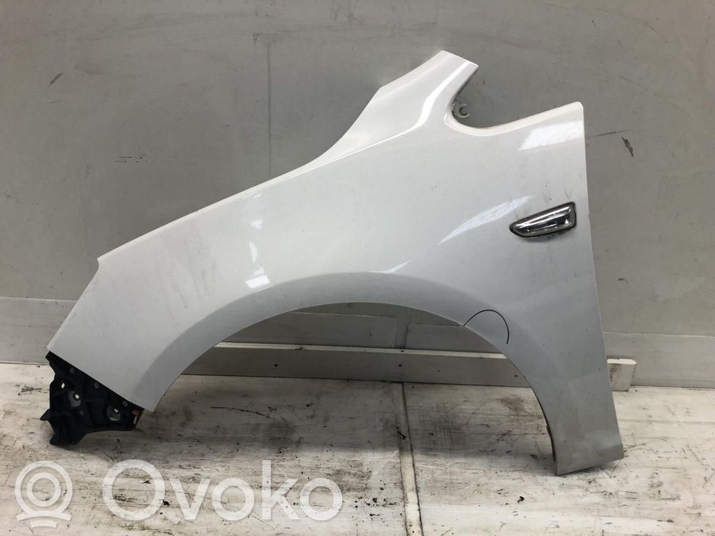 Opel Astra J Lokasuoja 