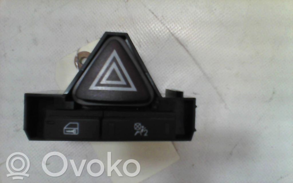 Opel Corsa D Comutator lumini pericol 