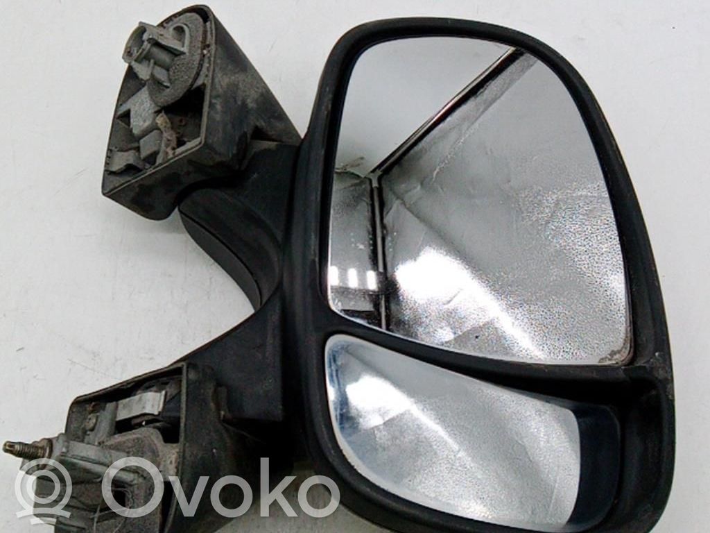 Opel Vivaro Manualne lusterko boczne drzwi przednich 