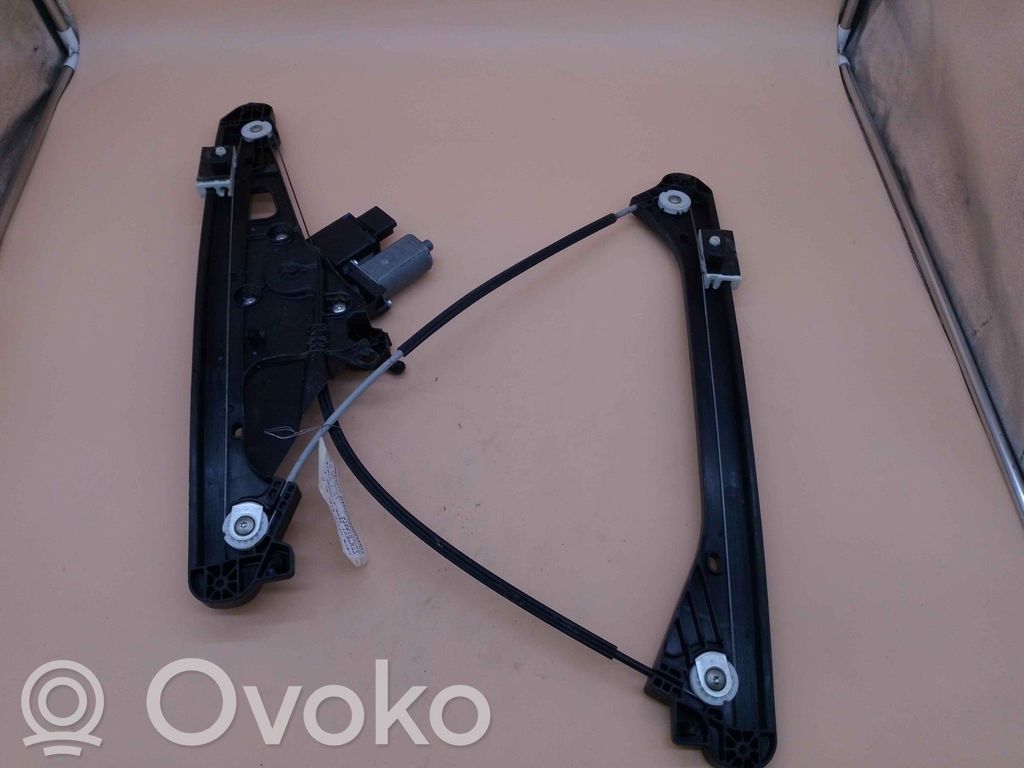 Peugeot 3008 II Elektryczny podnośnik szyby drzwi przednich 