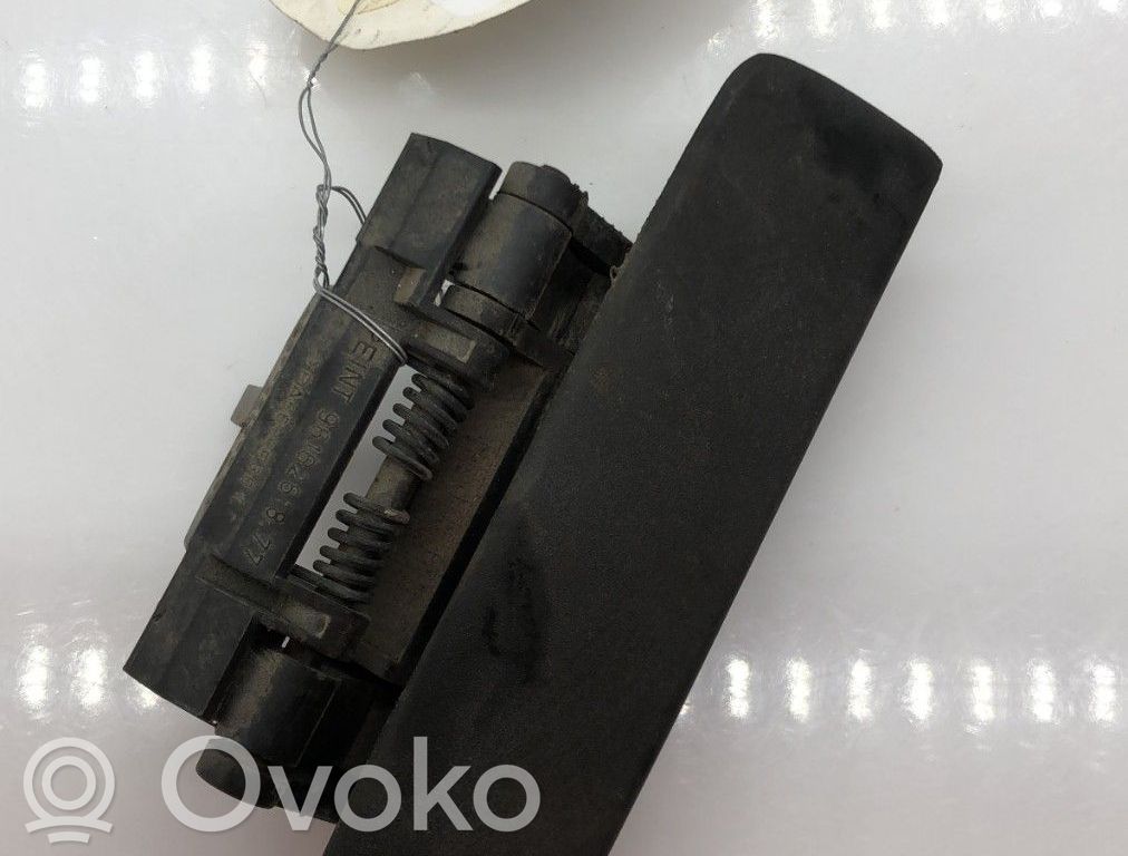 Peugeot 306 Klamka zewnętrzna drzwi tylnych 