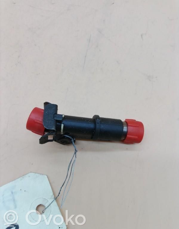 Inyector de combustible   01F003A