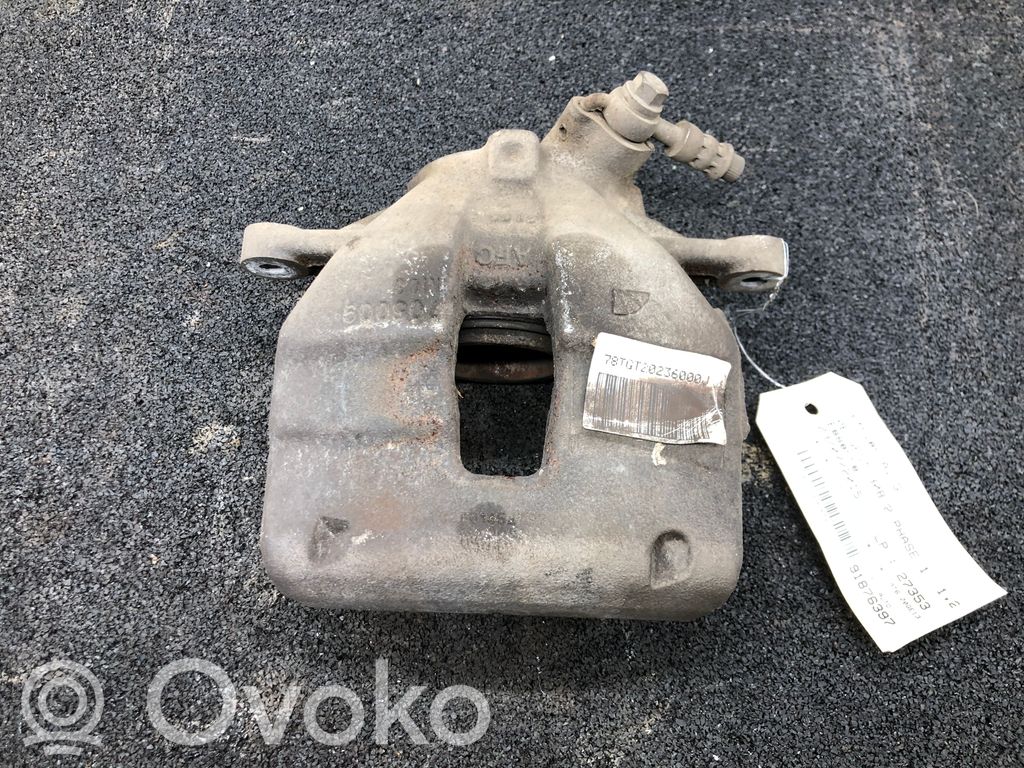 Peugeot 308 Zacisk hamulcowy przedni 