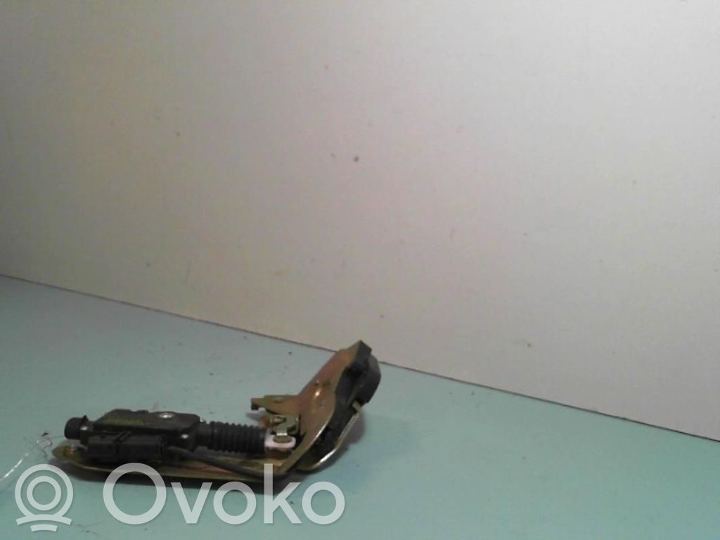 Peugeot 807 Rear door lock 