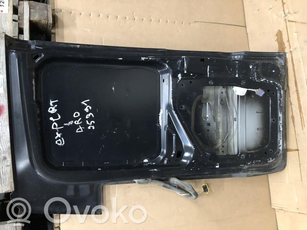 Peugeot Expert Дверь 