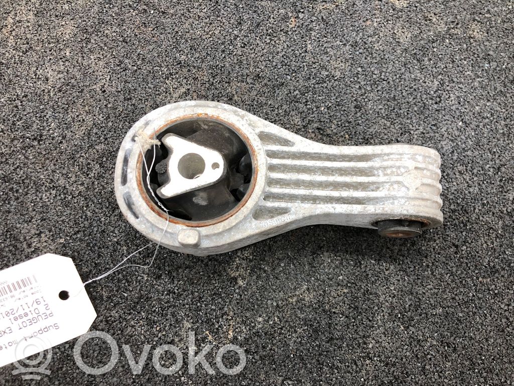 Engine mount bracket   9816338580