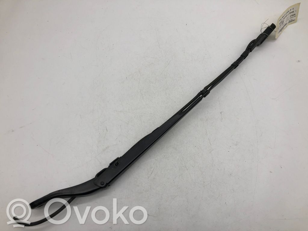 Peugeot Partner III Front wiper blade arm 