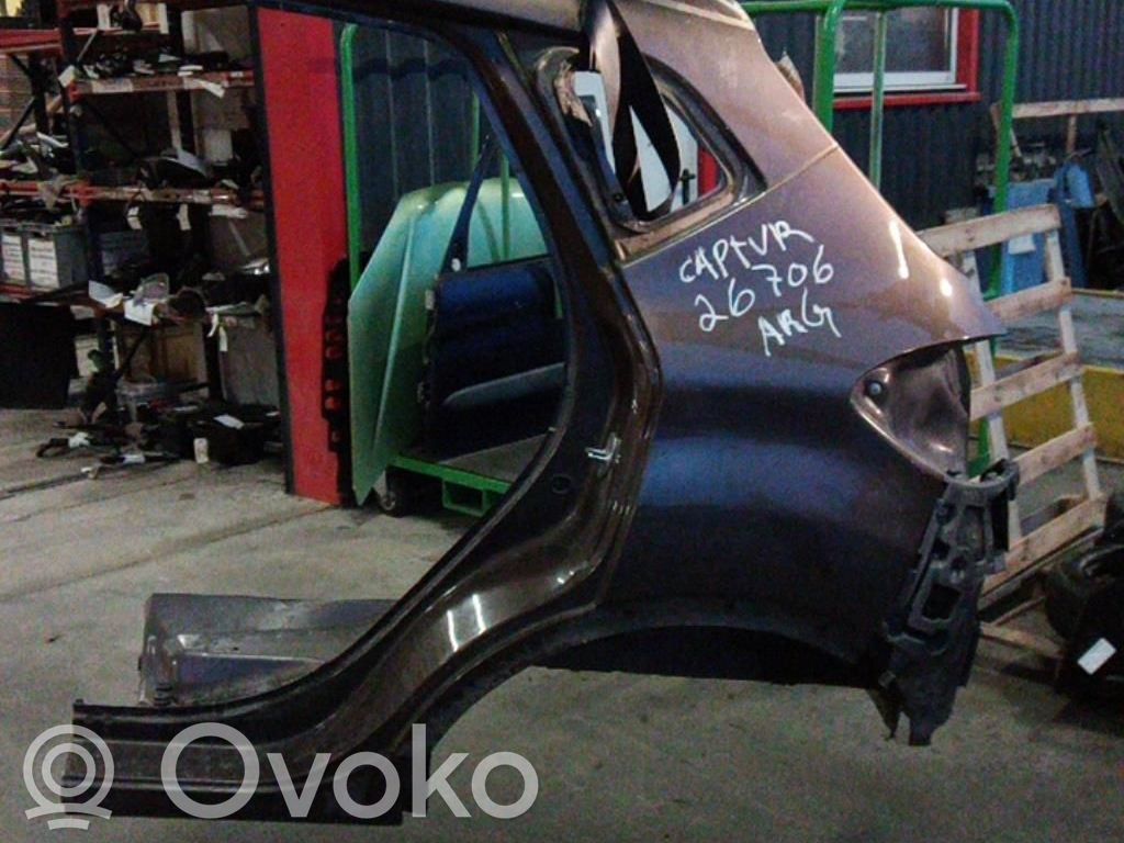 Renault Captur Takakulmapaneeli 