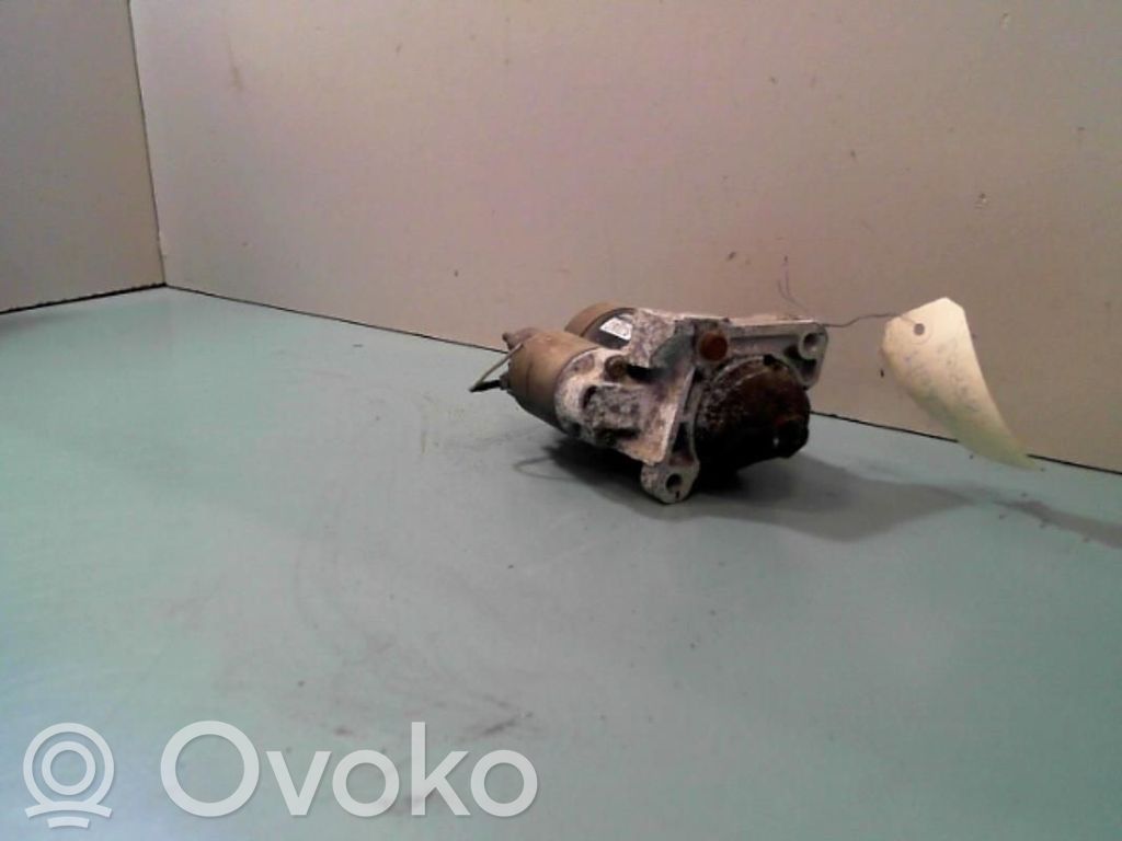 Motor de arranque   8200584658