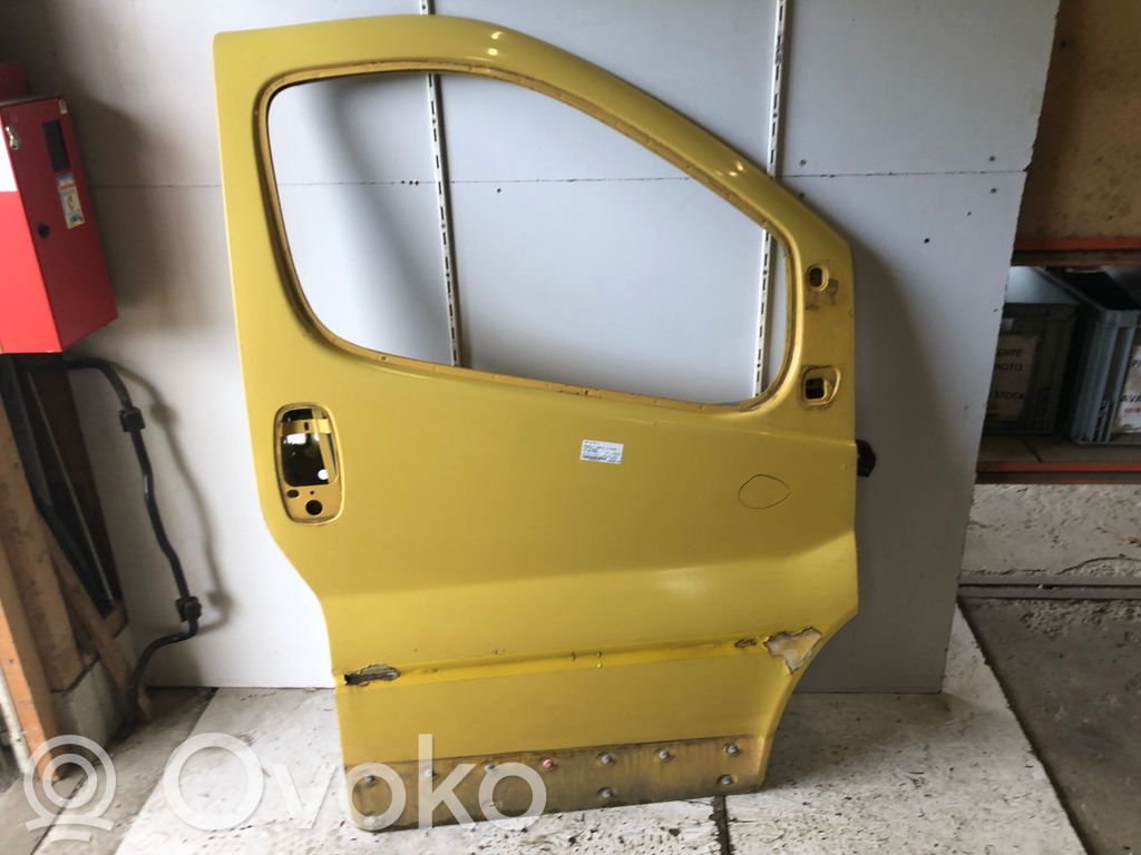Renault Trafic II (X83) Durvis 